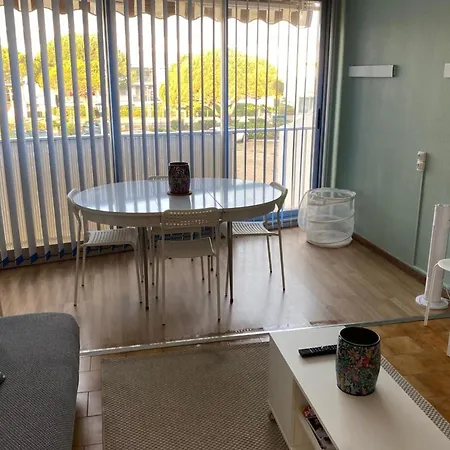 Nice Studio At 90m From The Beach